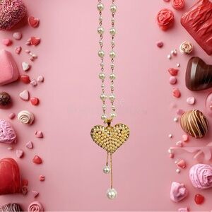 Sparkly pearl heart charm necklace